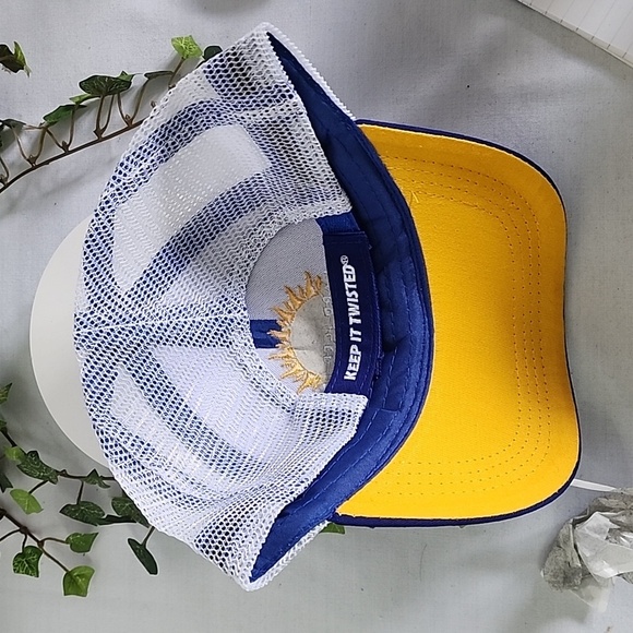 NEW TWISTED TEA TRUCKER STYLE BLUE, WHITE & YELLOW MESH CAP/ HAT - Picture 4 of 6